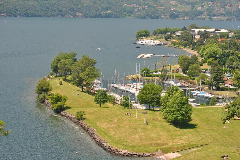 Residence Oasi Del Viandante Lake Como Exteriör bild